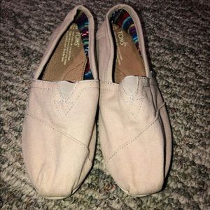 TOMS